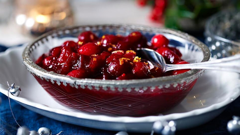 Feast and Folklore - The food and traditions of the christmas table