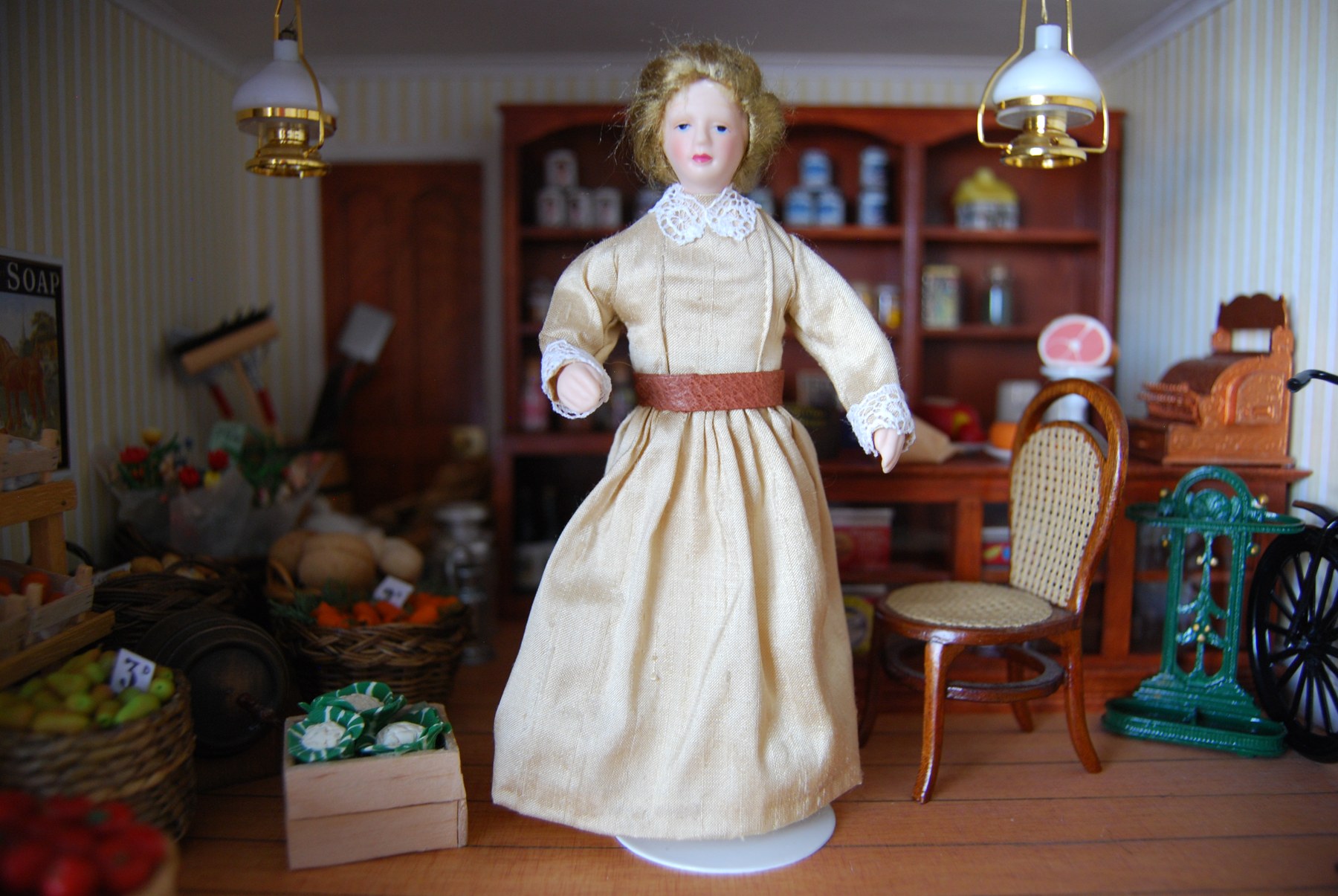 dolls house photograph 18